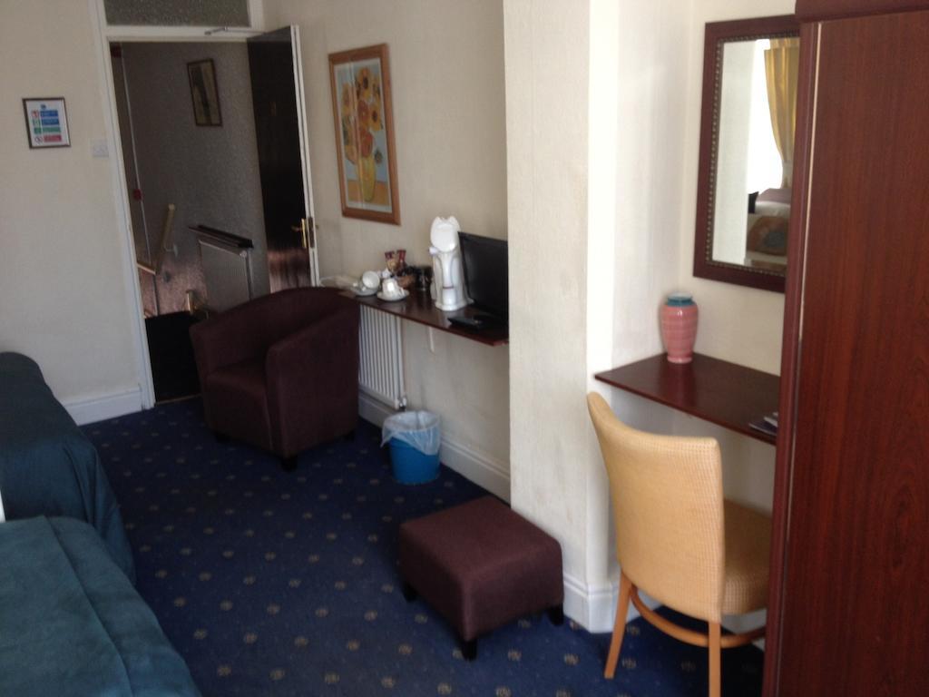 The Mackintosh Guest Accommodation Blackpool Eksteriør bilde